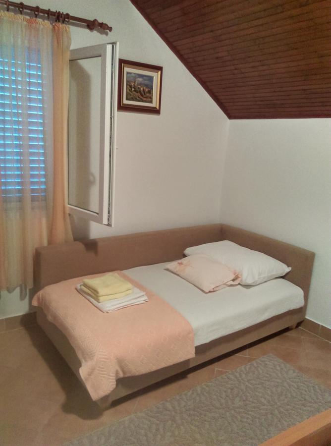 Nada Apartment 比利切 外观 照片